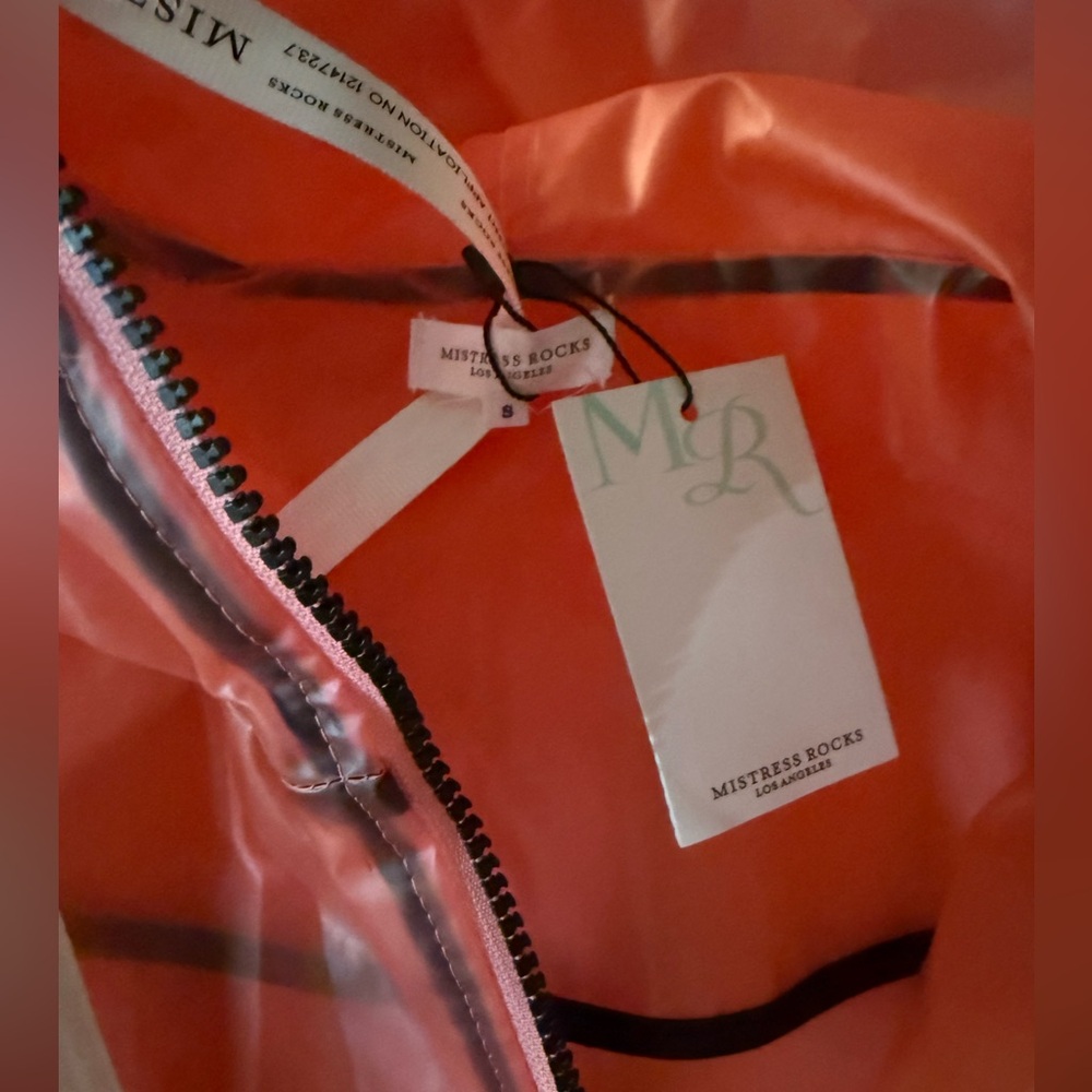 Mistress Rocks rain coat “Treats coral” - Picture 4 of 4